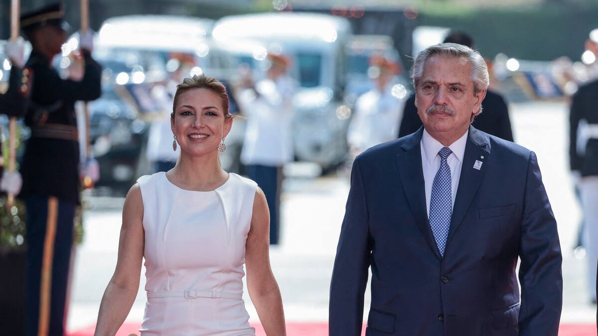 Expresidente Alberto Fernández fue denunciado por su expareja por violencia física