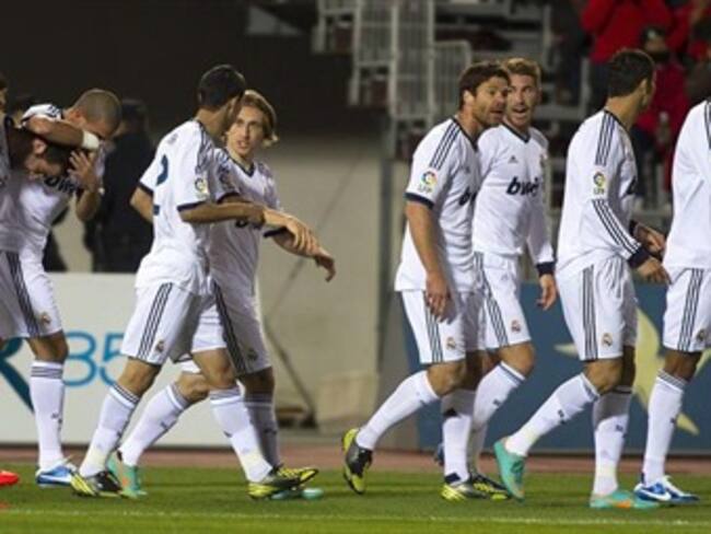 Cristiano e Higuaín fueron protagonistas en la goleada 5-0 del Real Madrid al Mallorca