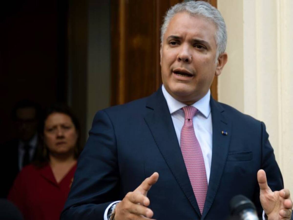 Iván Duque: "Nos vamos con la frente en alto"