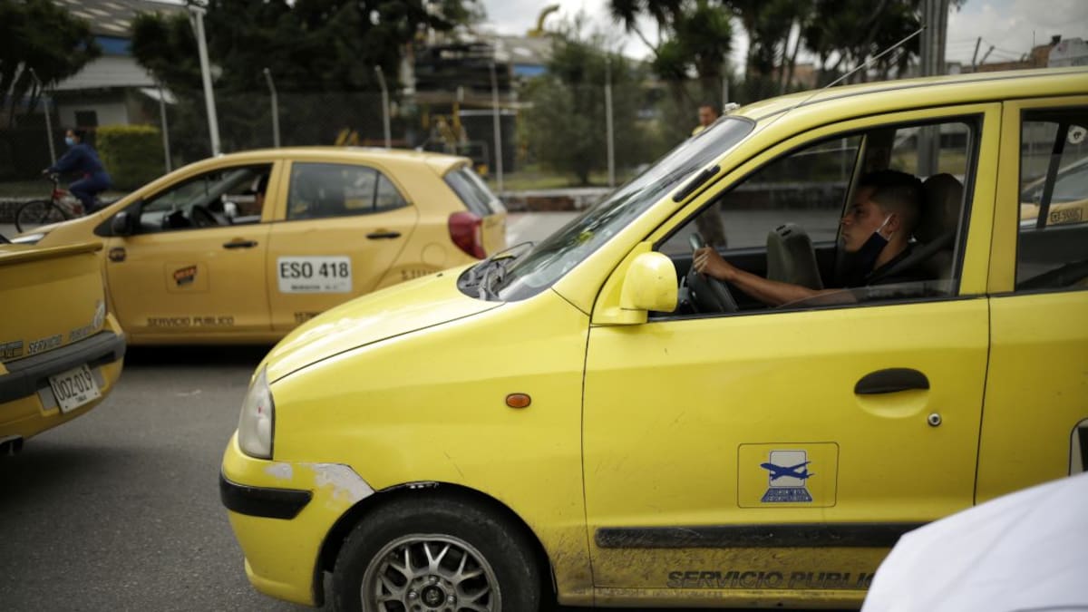 Aplazan licitación para implementación del taximetro en Barranquilla