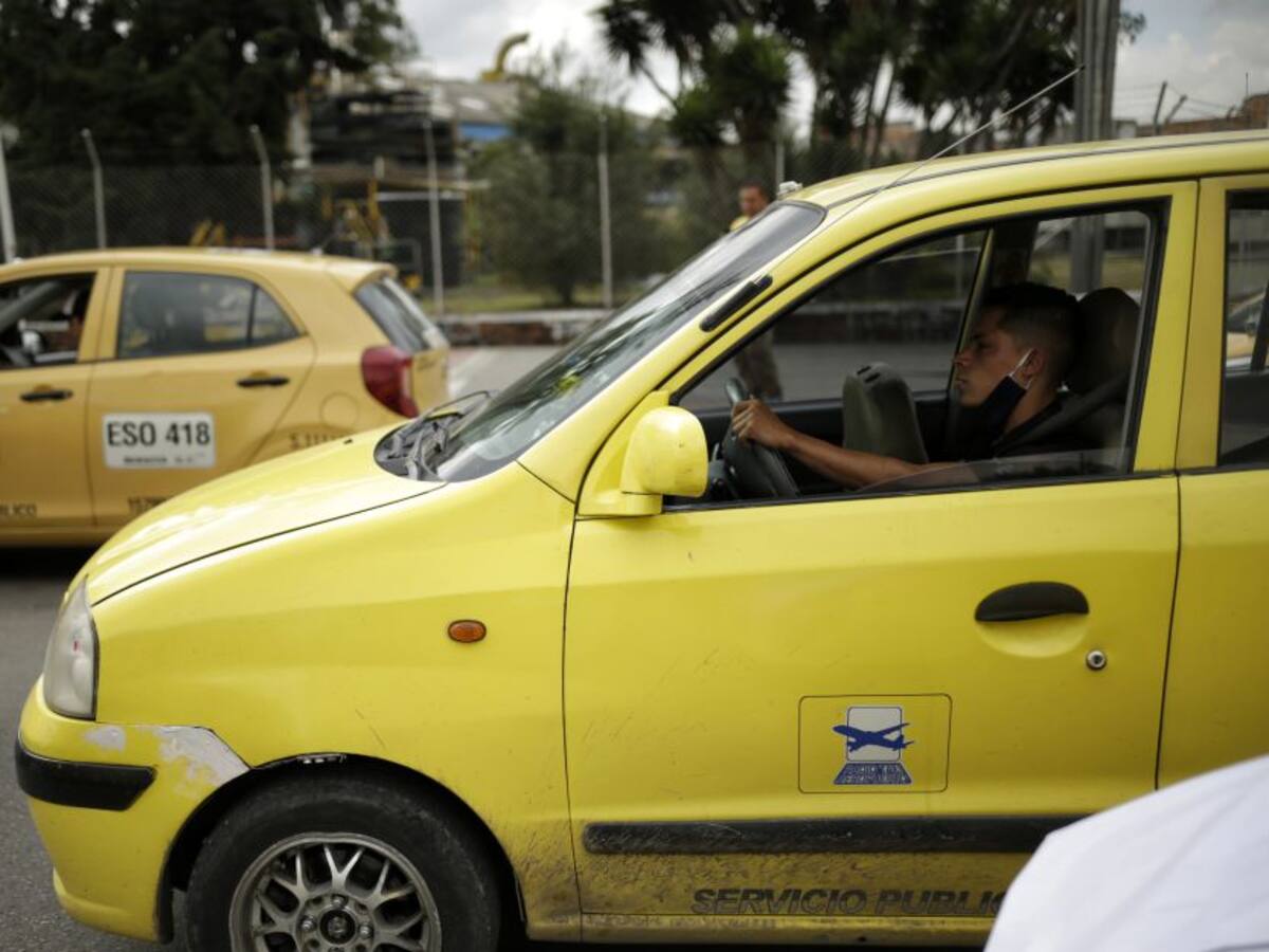 Aplazan licitación para implementación del taximetro en Barranquilla