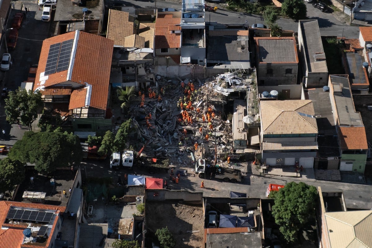Derrumbe en hogar de ancianos en Belo Horizonte, Minas Gerais, Brasil. Foto: Douglas Magno / AFP