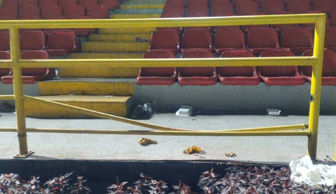 Daños en el Estadio Manuel Murillo Toro