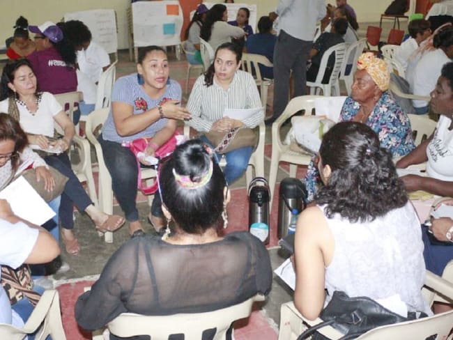 Exitosa mesa de mujeres para construir el Plan de Desarrollo en Cartagena