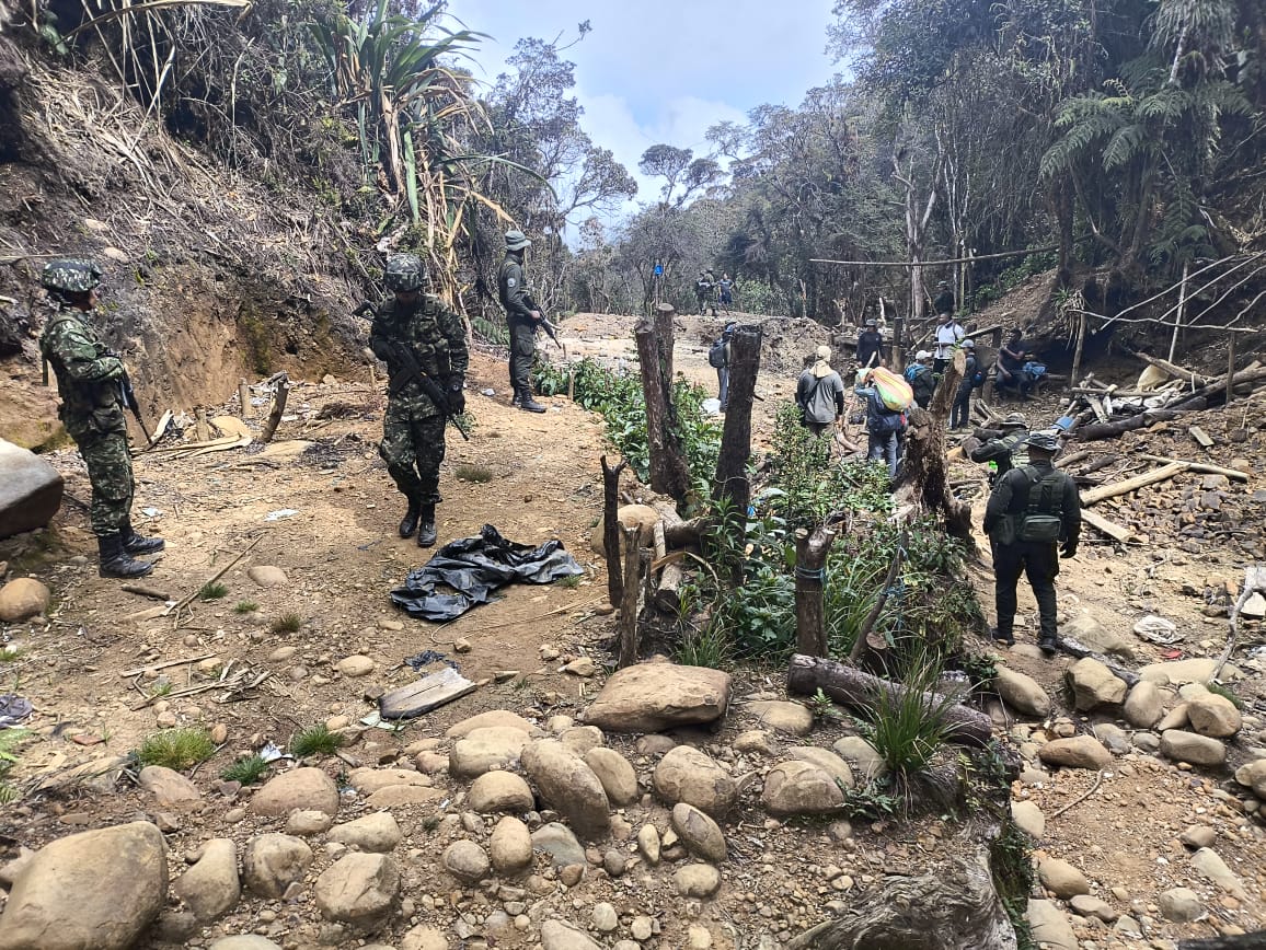 Barbas’, quien lideraba la apertura de socavones en Farallones de Cali, fue capturado - Ejército