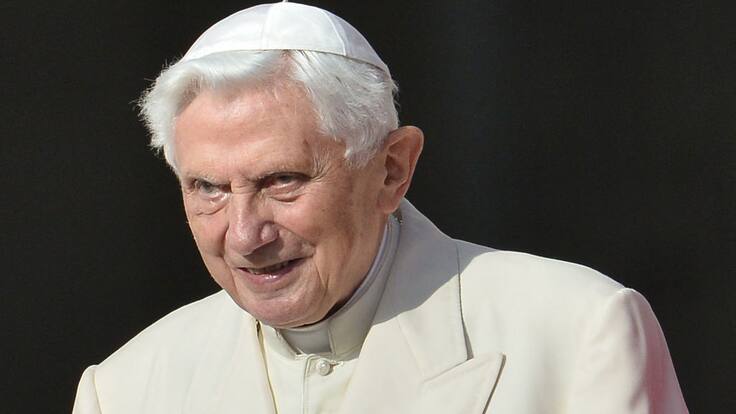 Vaticano pide oraciones por Benedicto XVI: ¿cómo está su salud?