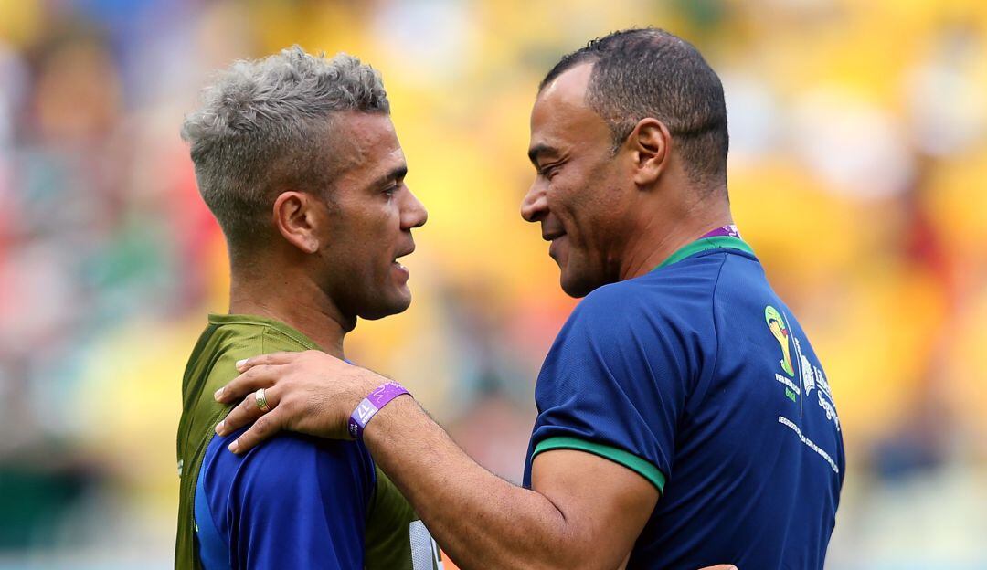 Dani Alves y Cafú