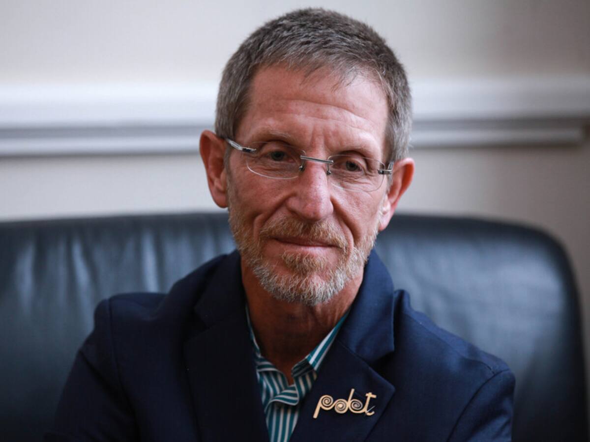 Fiscalía citará a declarar a Emilio Archila por escándalo de recursos de paz