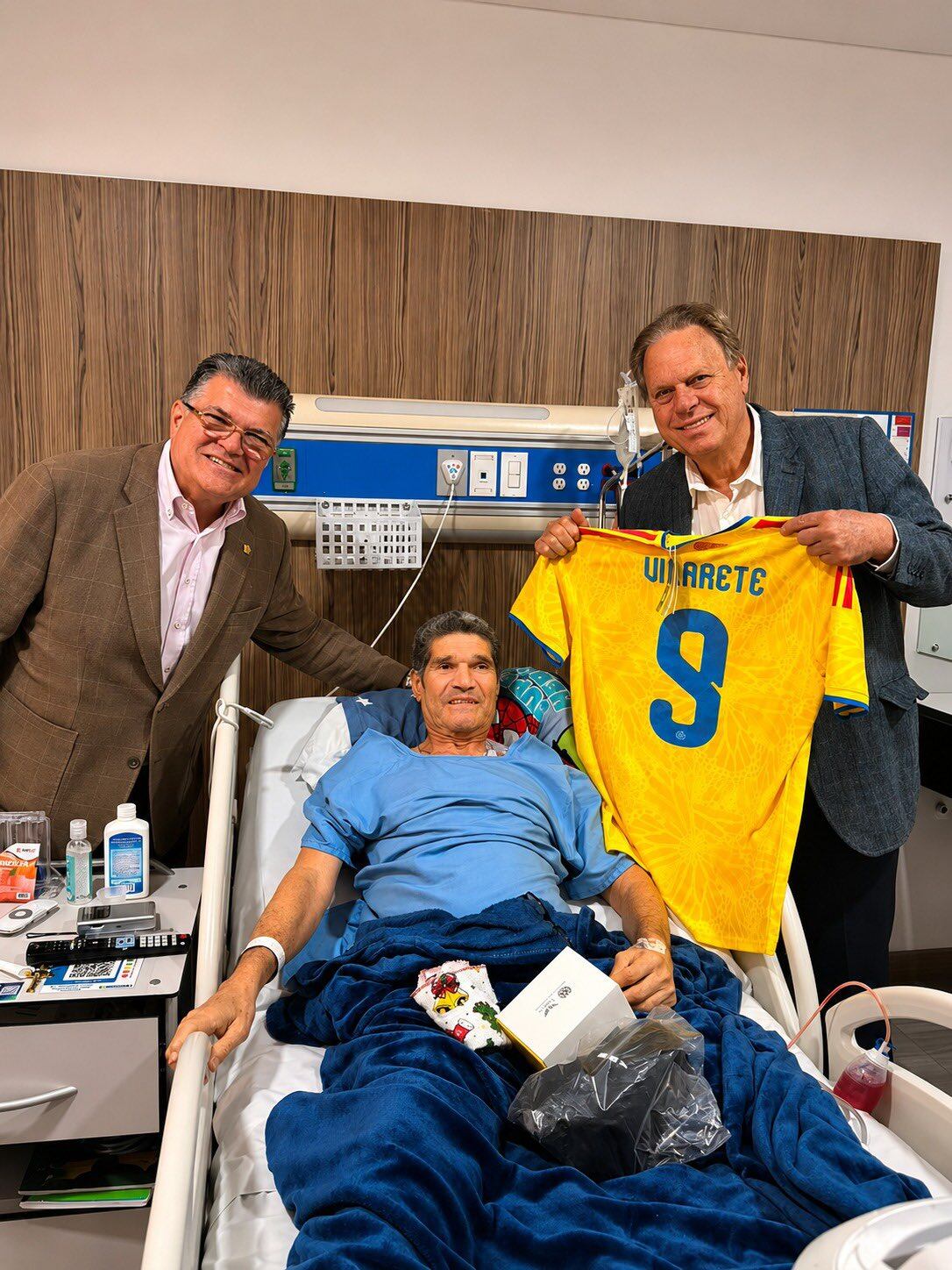 Operación del exfutbolista samario Carlos Vilarete fue un éxito/ Federación Colombiana de Fútbol.