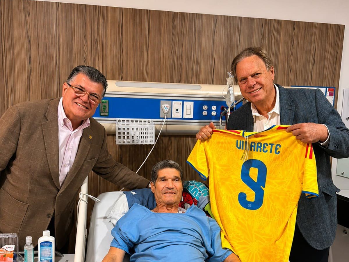 Operación del exfutbolista samario Carlos Vilarete fue un éxito