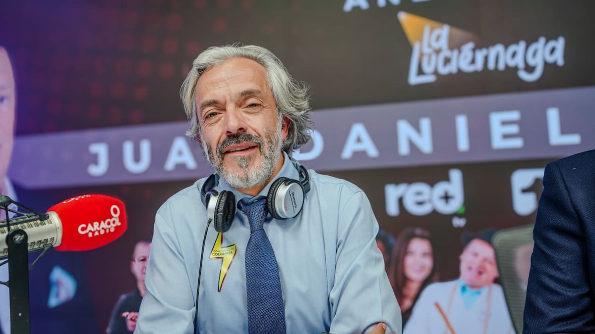 Oviedo sugiere que el Centro Democrático podría competir con de la Espriella en primera vuelta