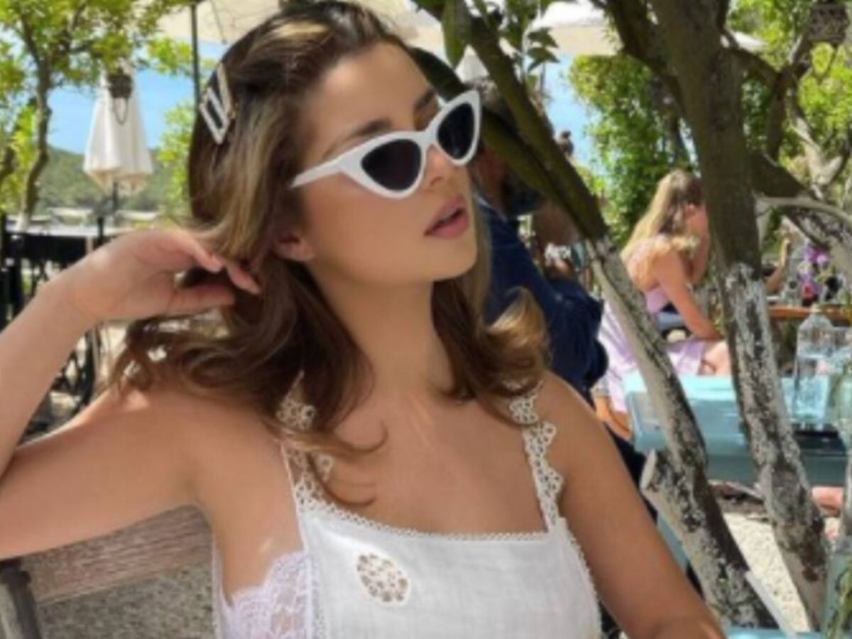 Demi Rose en ropa interior transparente: no dejó nada a la imaginación