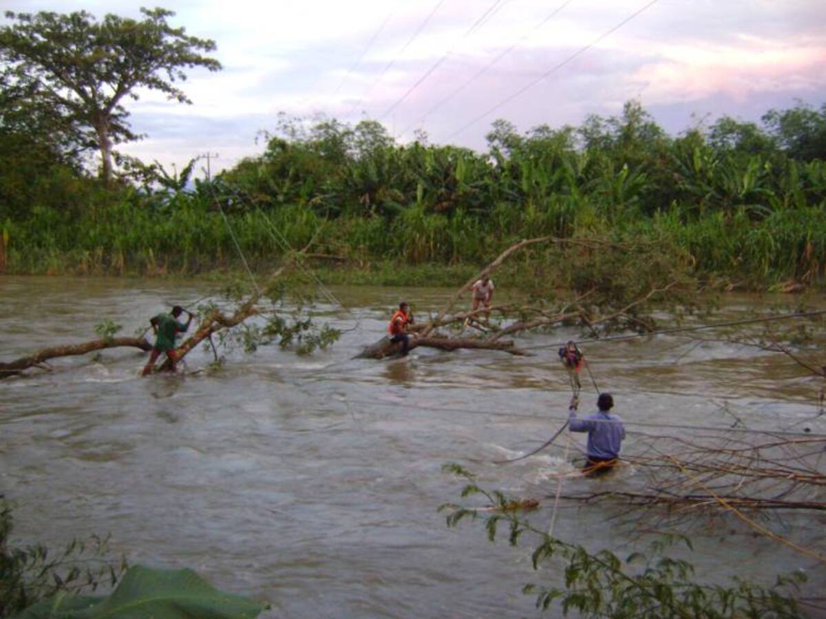 Un hombre desapareció tras la creciente de una quebrada en El Espino, Boyacá