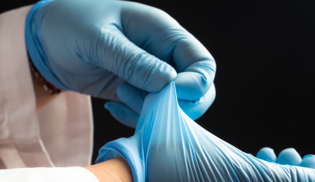 Médicos contra el COVID-19. 