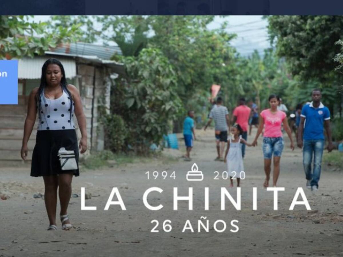 Con ofrendas florales, conmemoran 26 años de masacre La Chinita