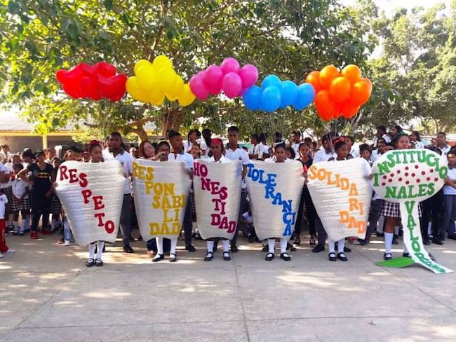 Colegio de Santa Rosa de Lima en Bolívar cultiva valores para la Paz