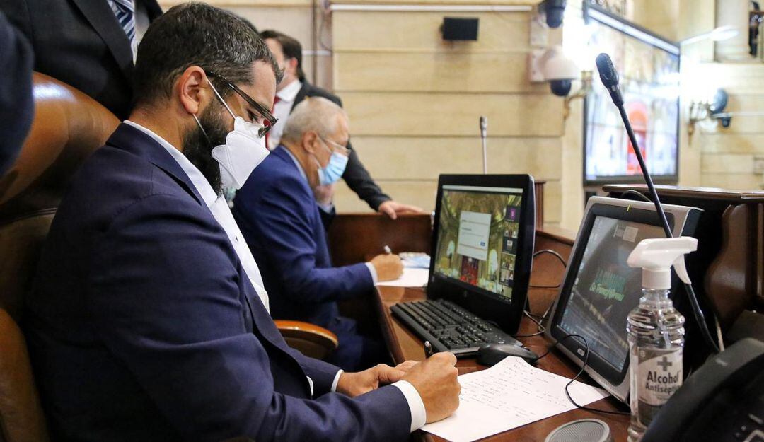 Char aseguró que se debe legislar para generar más empleo en el país