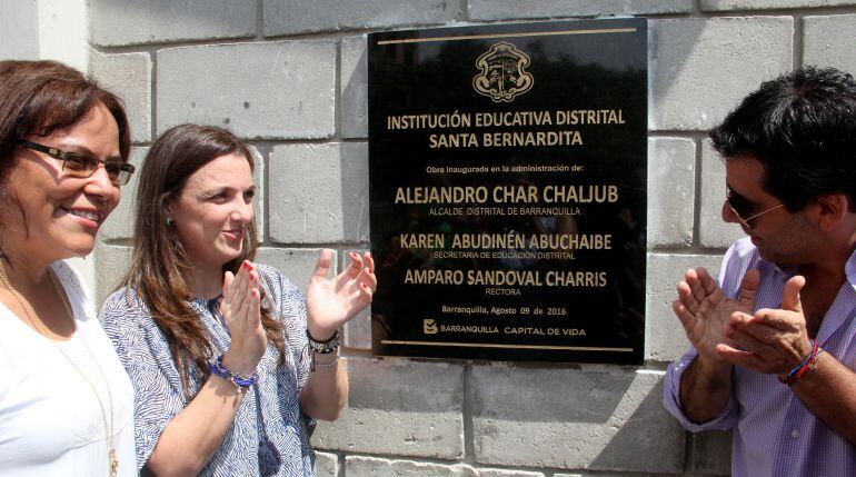 El Alcalde Alejandro Char durante la inauguración de las obras en la Institución Educativa Distrital Santa Bernardita