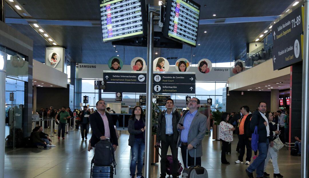 Aeropuerto internacional El Dorado en Bogotá.   