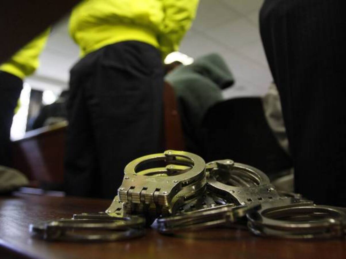 Capturados 12 integrantes del MinDefensa por filtrar información para extorsionar