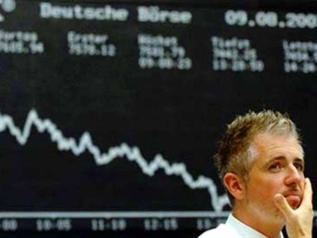 Bolsas en el mundo continúan en picada por crisis en Grecia