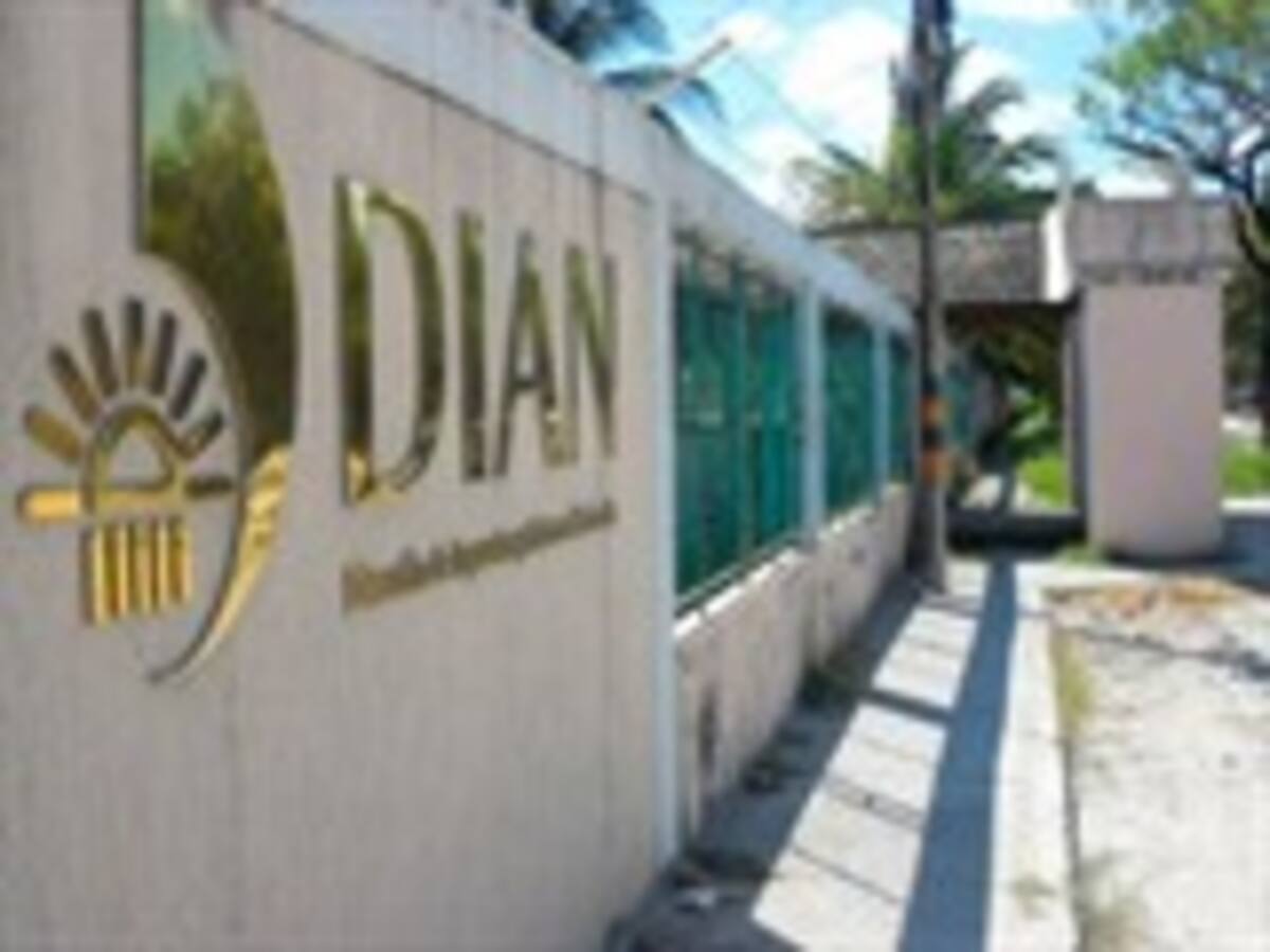 Así se crearon las empresas para desfalcar a la DIAN