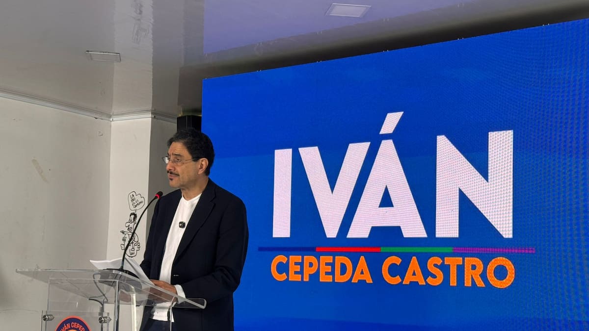 Iván Cepeda aceptó resultado de los escrutinios y reconoce a De la Espriella como nuevo presidente
