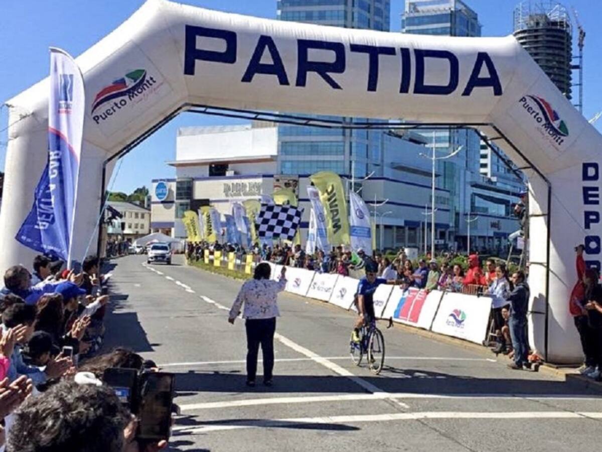 Colombiano José Hernández, ganador del Gran Premio de la Patagonia