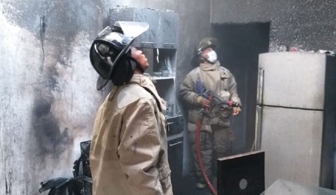 El incendio se presentó en el sector el Guarapero del barrio El Pozón