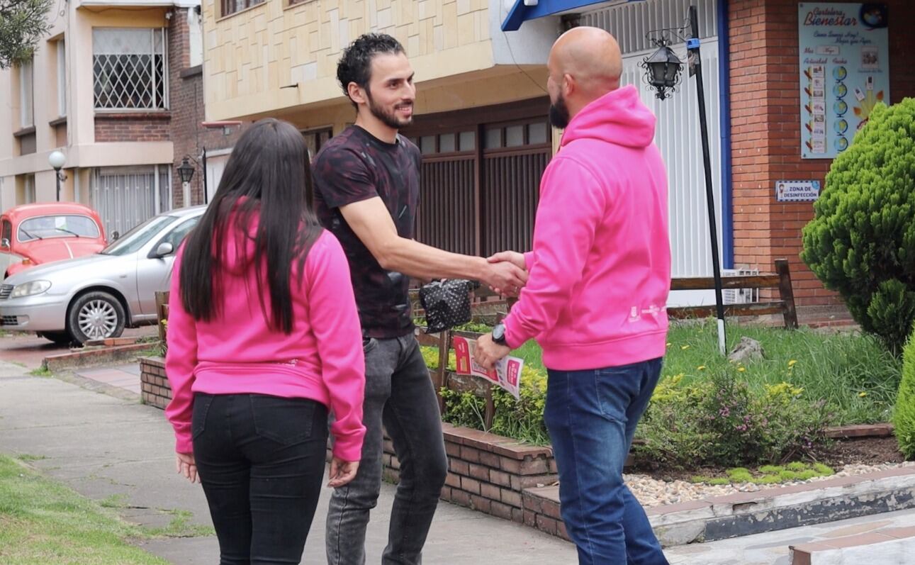 Imagen referencial sobre equipo de Asistencia Integral a la Denuncia (AIDE), de la Secretaría de Seguridad Distrital. Cortesía: @SeguridadBOG