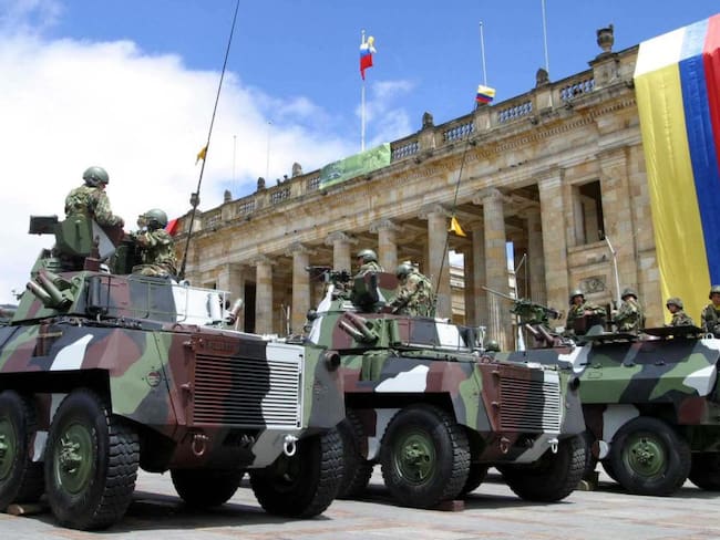 Ejército dice que contrato de repuestos para vehículos de guerra es legal