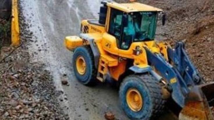 Habilitan un solo carril de la autopista Medellín-Bogotá