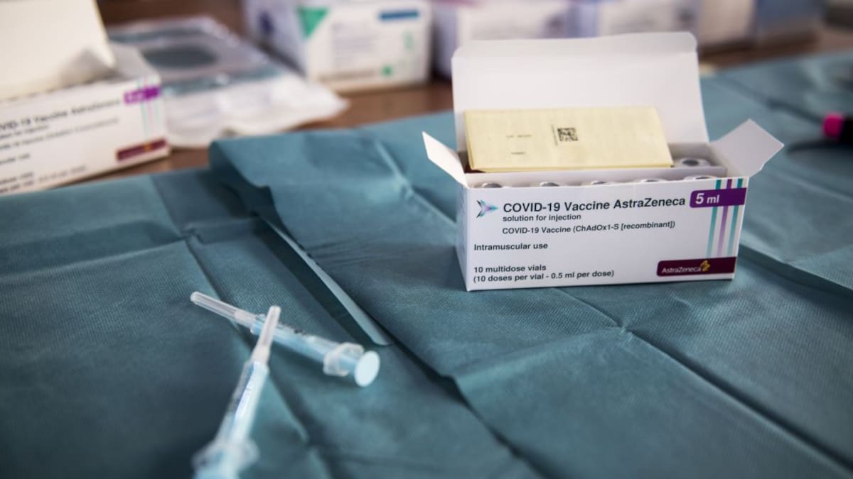 “No se restringirá vacuna de AstraZeneca a adultos mayores”: INVIMA