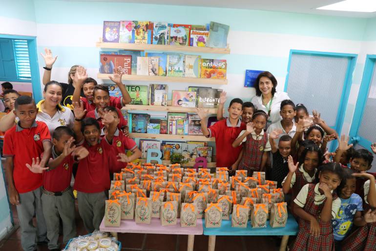 FOTOGRAFÍA PUERTO DE SANTA MARTA 