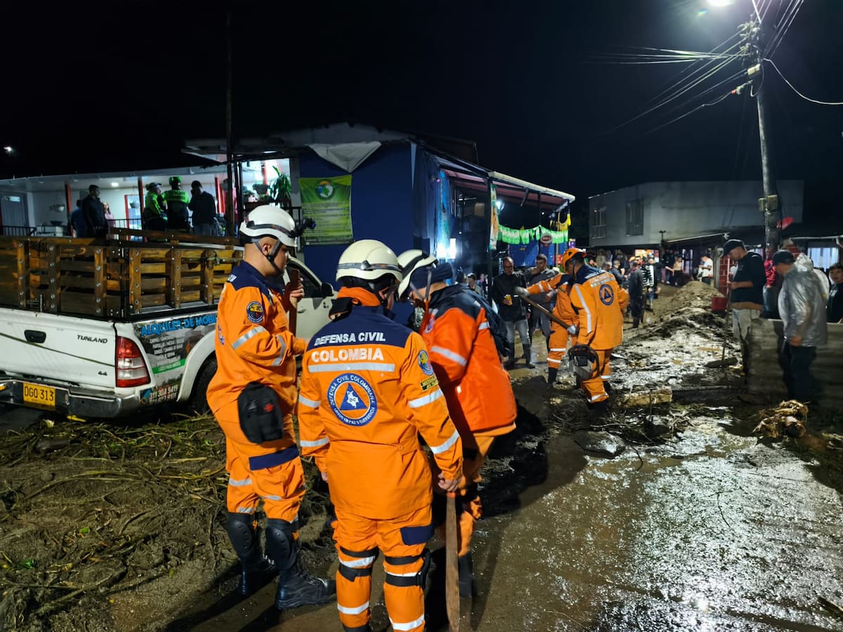Más de 20 personas, siete viviendas y un local resultaron afectados por la inundación de Villamaría