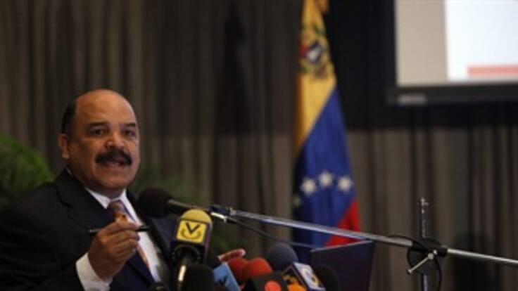 Ministro chavista admite fracaso económico de gobierno venezolano