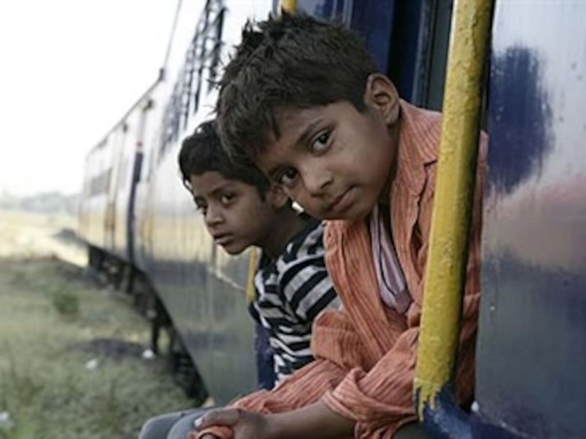 A los niños de 'Slumdog Millionaire' les derribaron sus casas