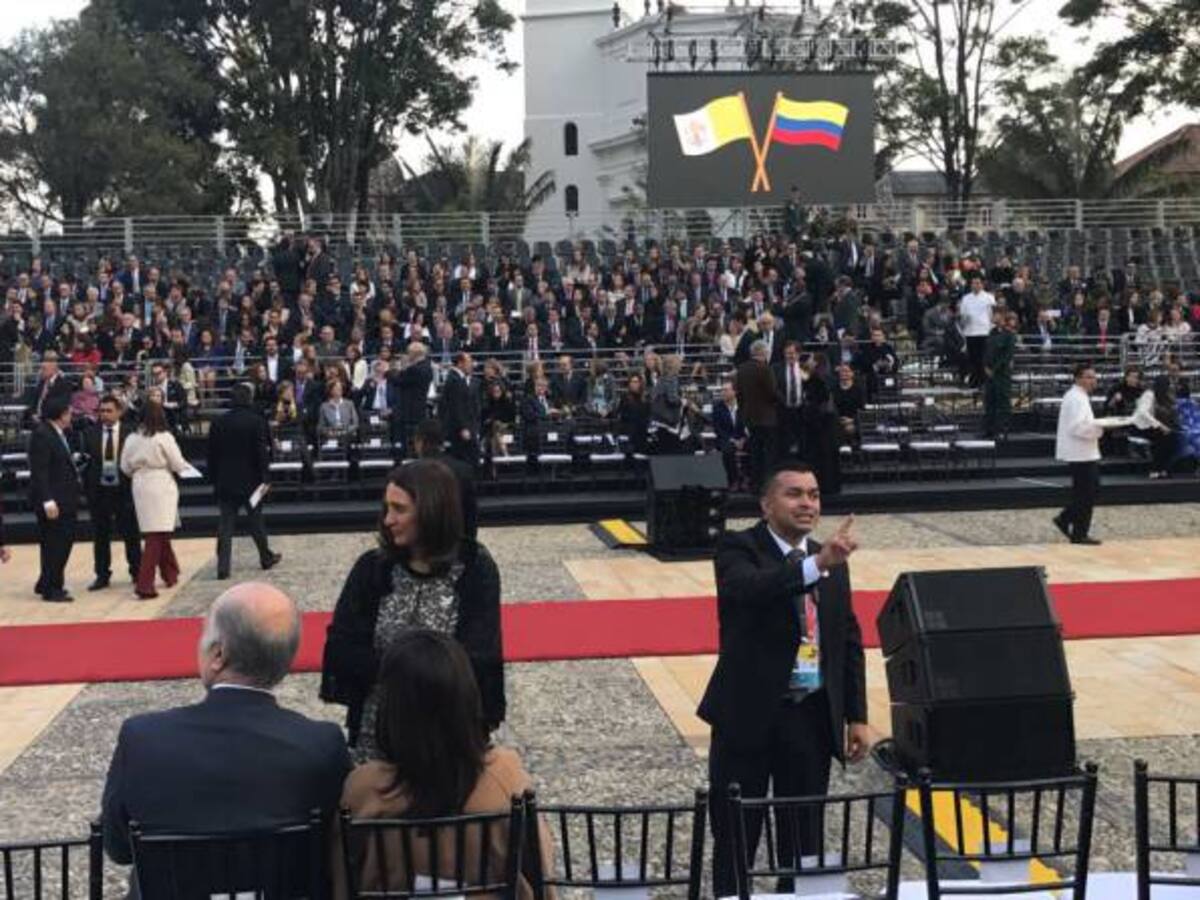 #EnFocoCaracol Lo que usted no vio de la llegada del papa Francisco a la Casa de Nariño