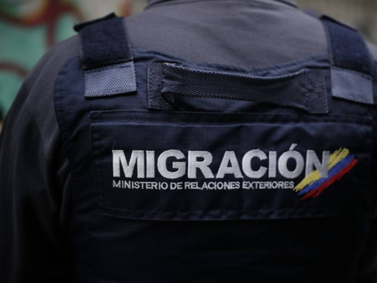 Investigan si hubo irregularidades de Migración Colombia al no permitir vuelo de migrantes