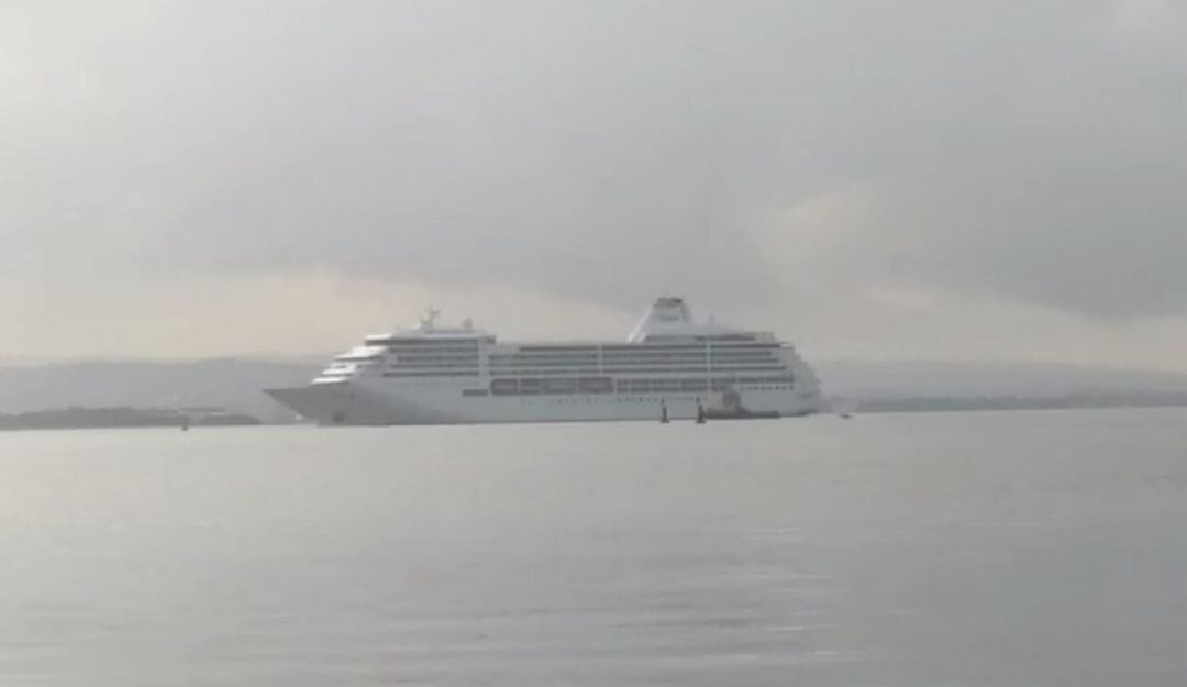 Según el alcalde William Dau, la determinación se debe principalmente porque se desconoce si alguno de los casos es de la variante Ómicron