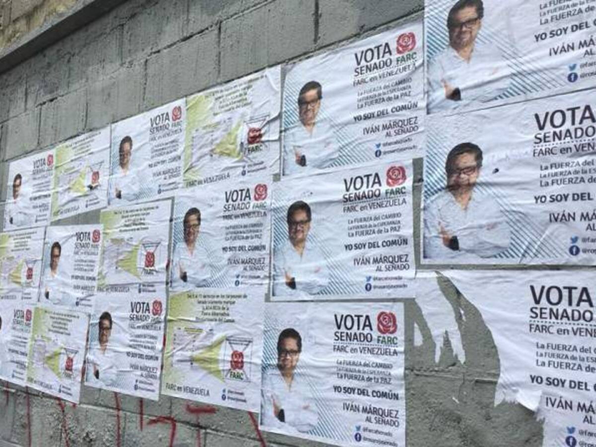 Con afiches de Iván Márquez, Farc hace campaña en Caracas