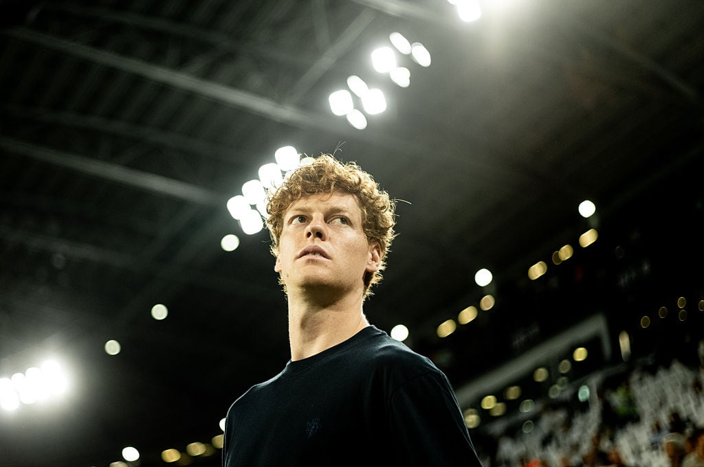 Jannik Sinner da por terminada su temporada por una lesión de rodilla (Photo by Daniele Badolato - Juventus FC/Juventus FC via Getty Images)