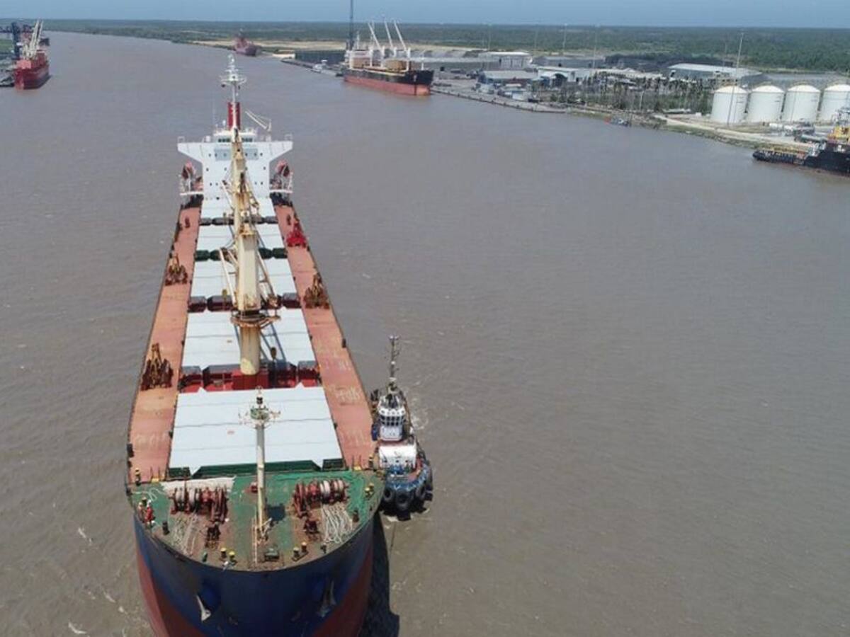 Mil toneladas de carga ha recibido Barranquilla procedente de Buenaventura