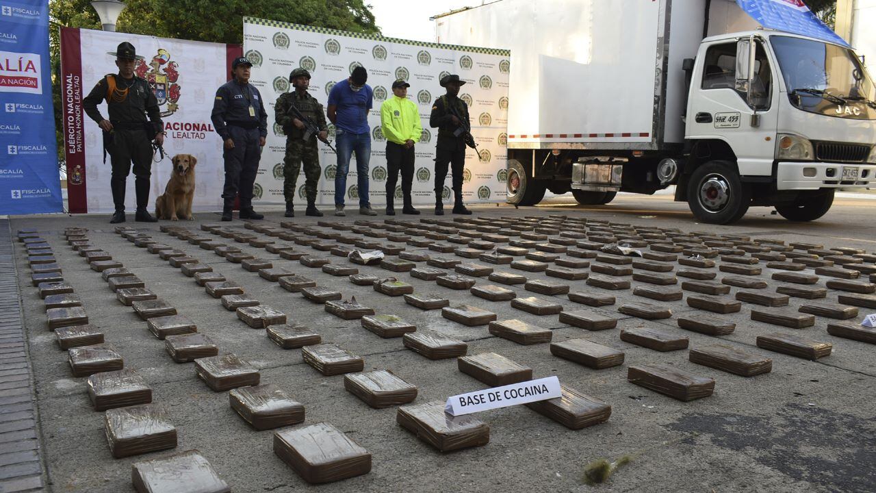 Con este operativo se logra evitar el consumo de más de 290 mil dosis de estupefacientes que causa tanto daño a los seres humanos, especialmente a los niños, niñas y adolescentes.