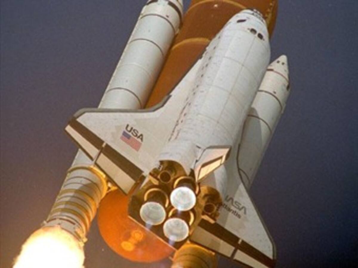 El 'Discovery' parte hacia la Estación Espacial Internacional