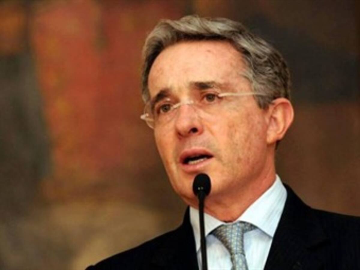 Nuevas pruebas contra Uribe por Agro Ingreso Seguro en comisión de acusaciones