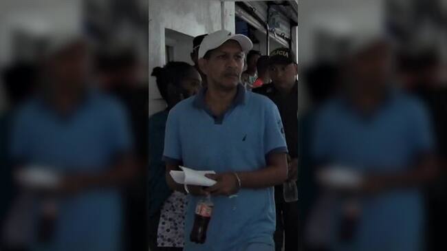 Junto al "Pichi" capturaron a su hija y dos presuntos miembros de la banda criminal que lideraba. Foto: Prensa Fiscalía