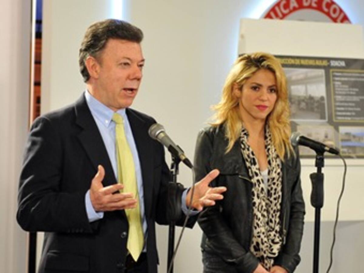 Presidente Santos y Shakira se comprometen a fortalecer la educación en la primera infancia