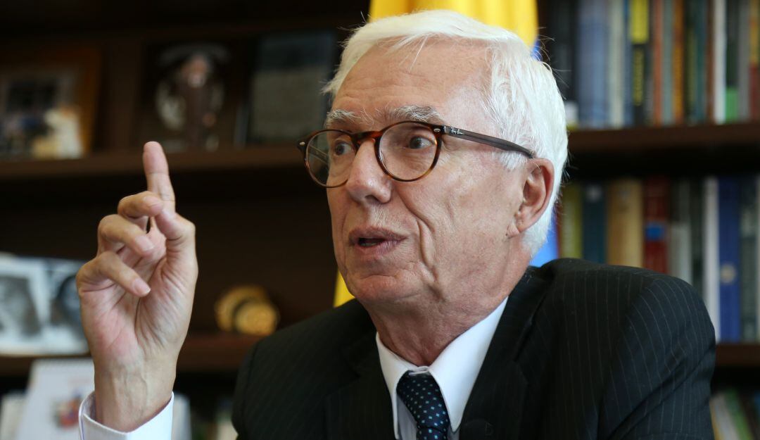 Partido Dignidad oficializa a Jorge Robledo como su candidato presidencial