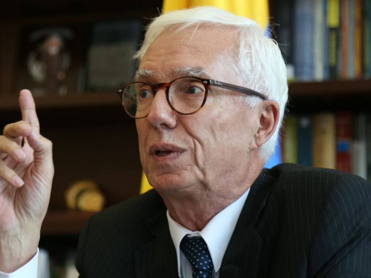 Partido Dignidad oficializa a Jorge Robledo como su candidato presidencial